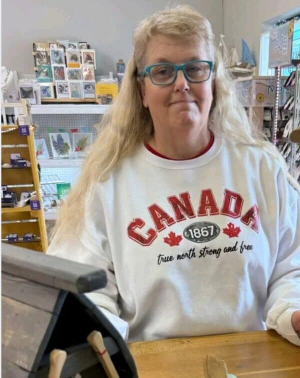 Canada Varsity 1867| Gildan Crewneck| White