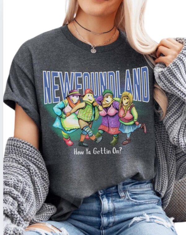 Newfoundland Mummer How Ya Gettin On| Gildan Tee| Dark Heather